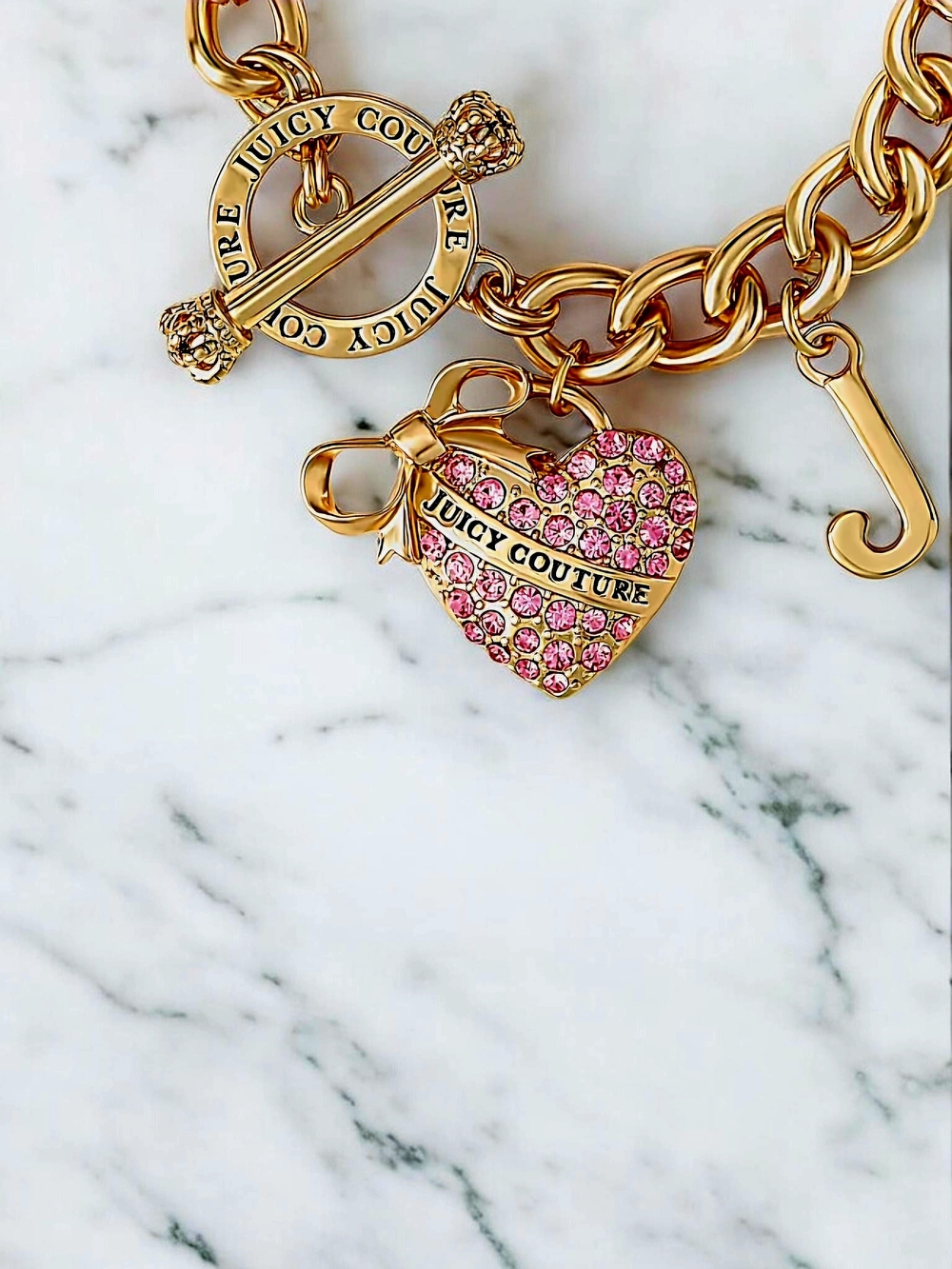 NEW Juicy Couture Y2K Gold Tone Toggle Womens Pink Crystal Bow Heart Bracelet - Picture 2 of 7